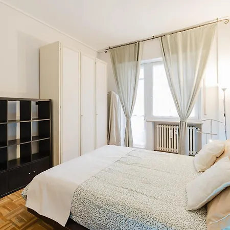 Cozy - 2 Bedrooms Apartman Cuneo