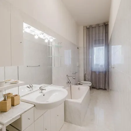 Apartman Cozy - 2 Bedrooms Cuneo