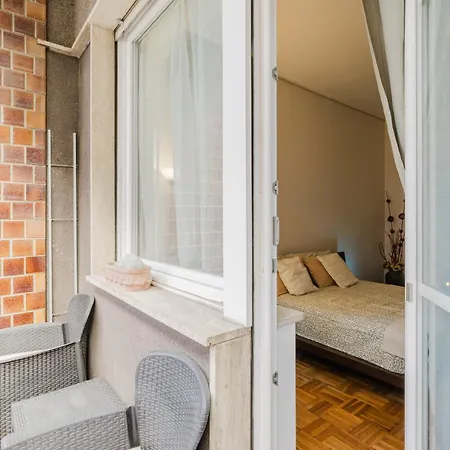 Cozy - 2 Bedrooms Cuneo