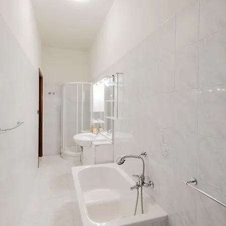 Cozy - 2 Bedrooms Apartman