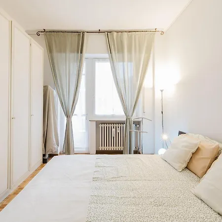 Cozy - 2 Bedrooms * Cuneo