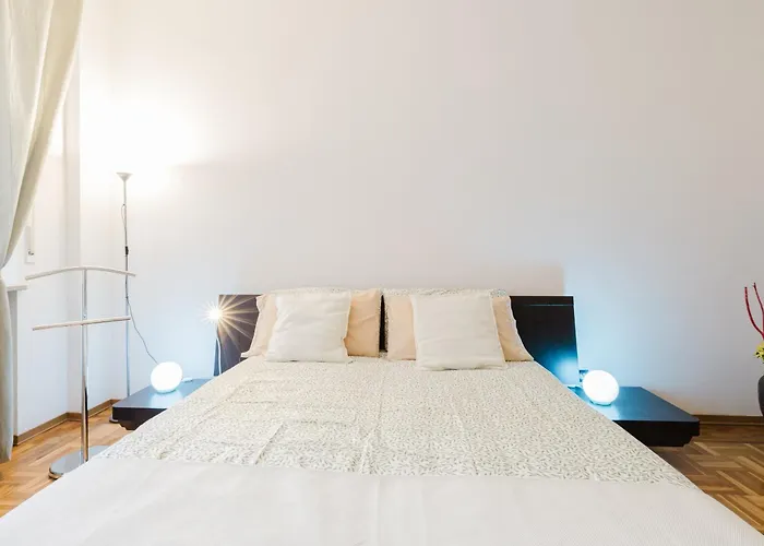 דירה Cozy - 2 Bedrooms *