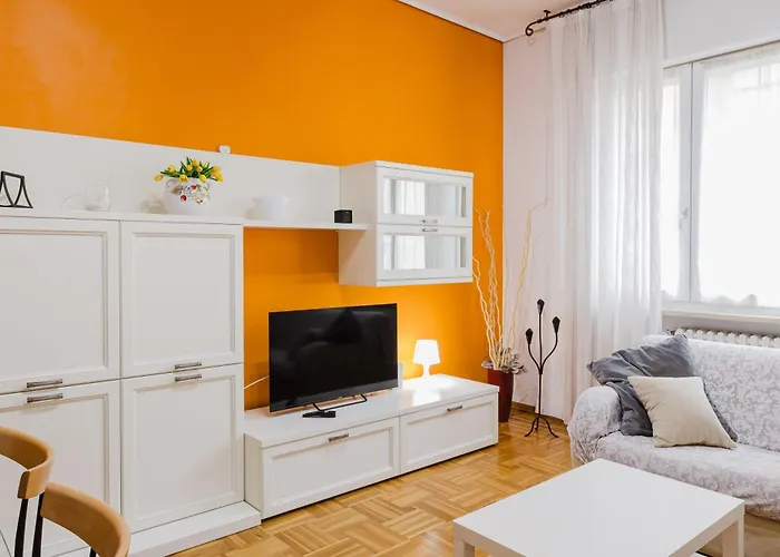 Cozy - 2 Bedrooms Appartement